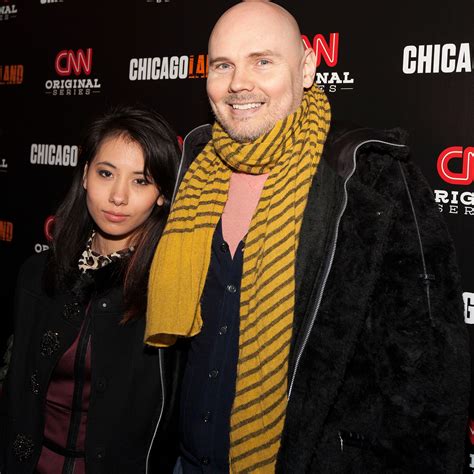 billy corgan wife chloe mendel.